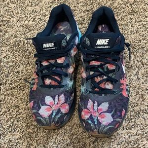 Floral Nike lunar glide 6